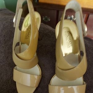 New m k high shoes